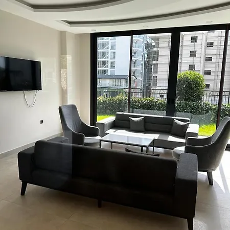 Apartmán Two-bedroom Flat In Konak Garden Life